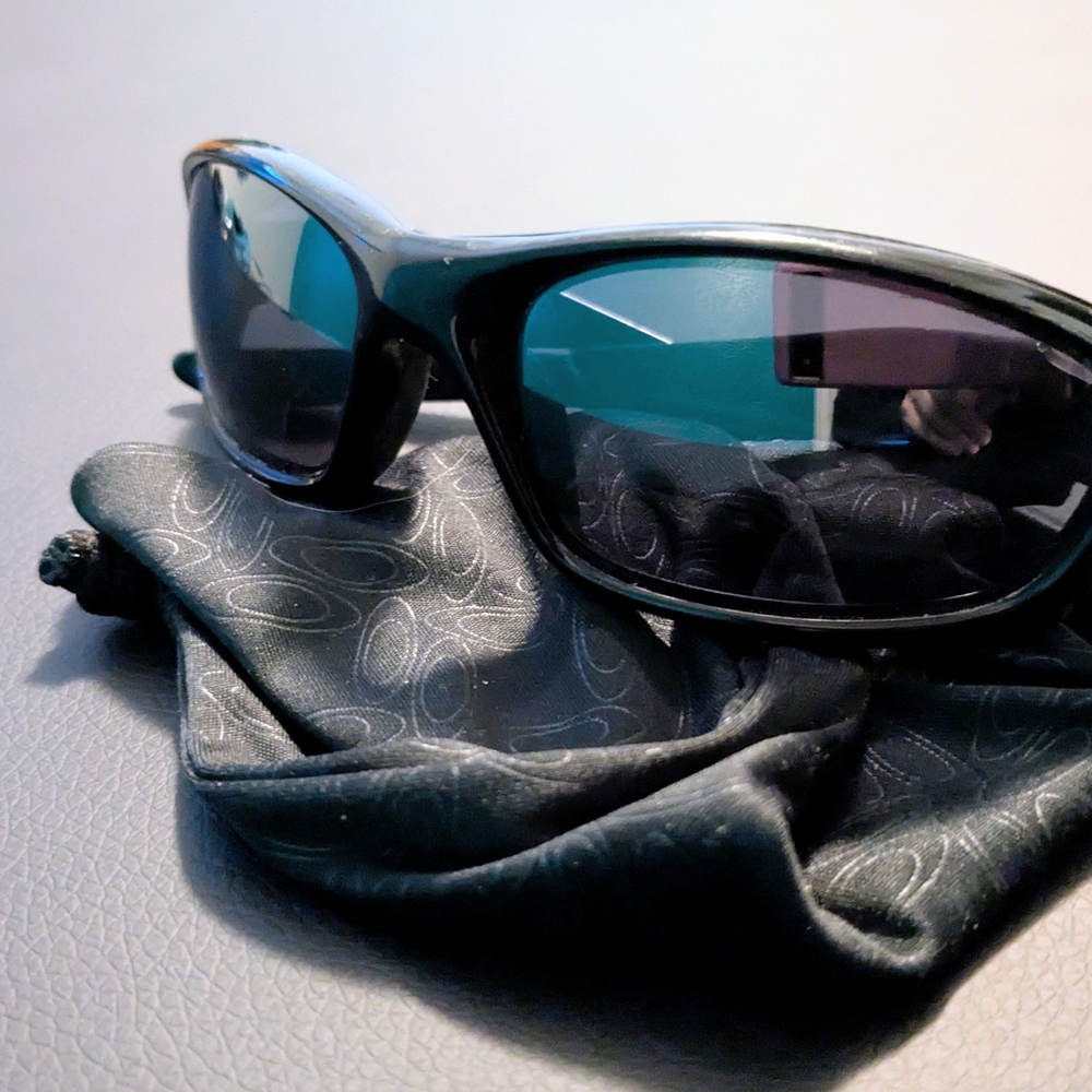 Oakley Black Sunglasses with Pouch